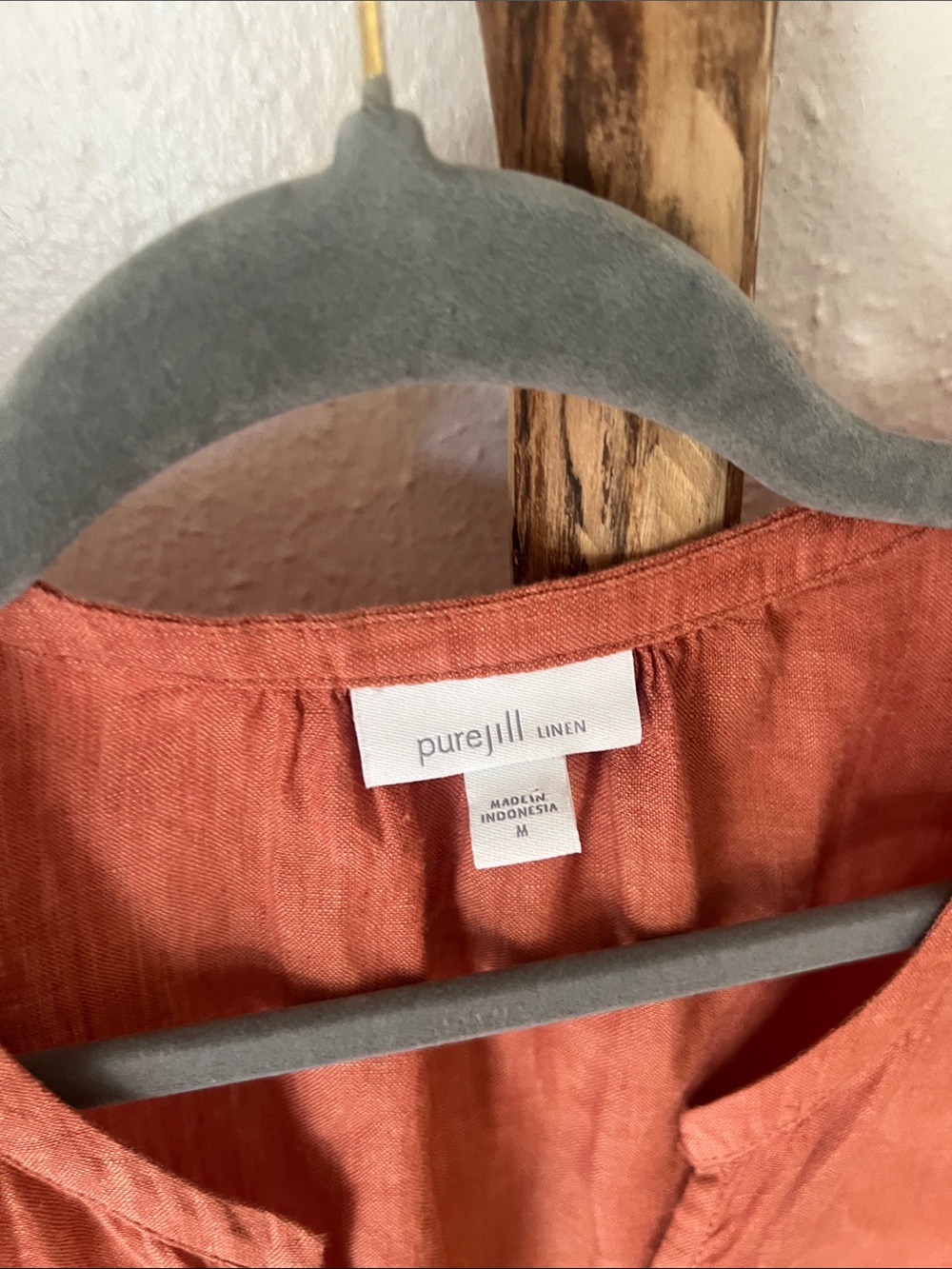 J. Jill Rust Terra Cotta Orange Button-Down Linen V-neck 3/4 Sleeve Shirt Medium - Picture 2 of 9